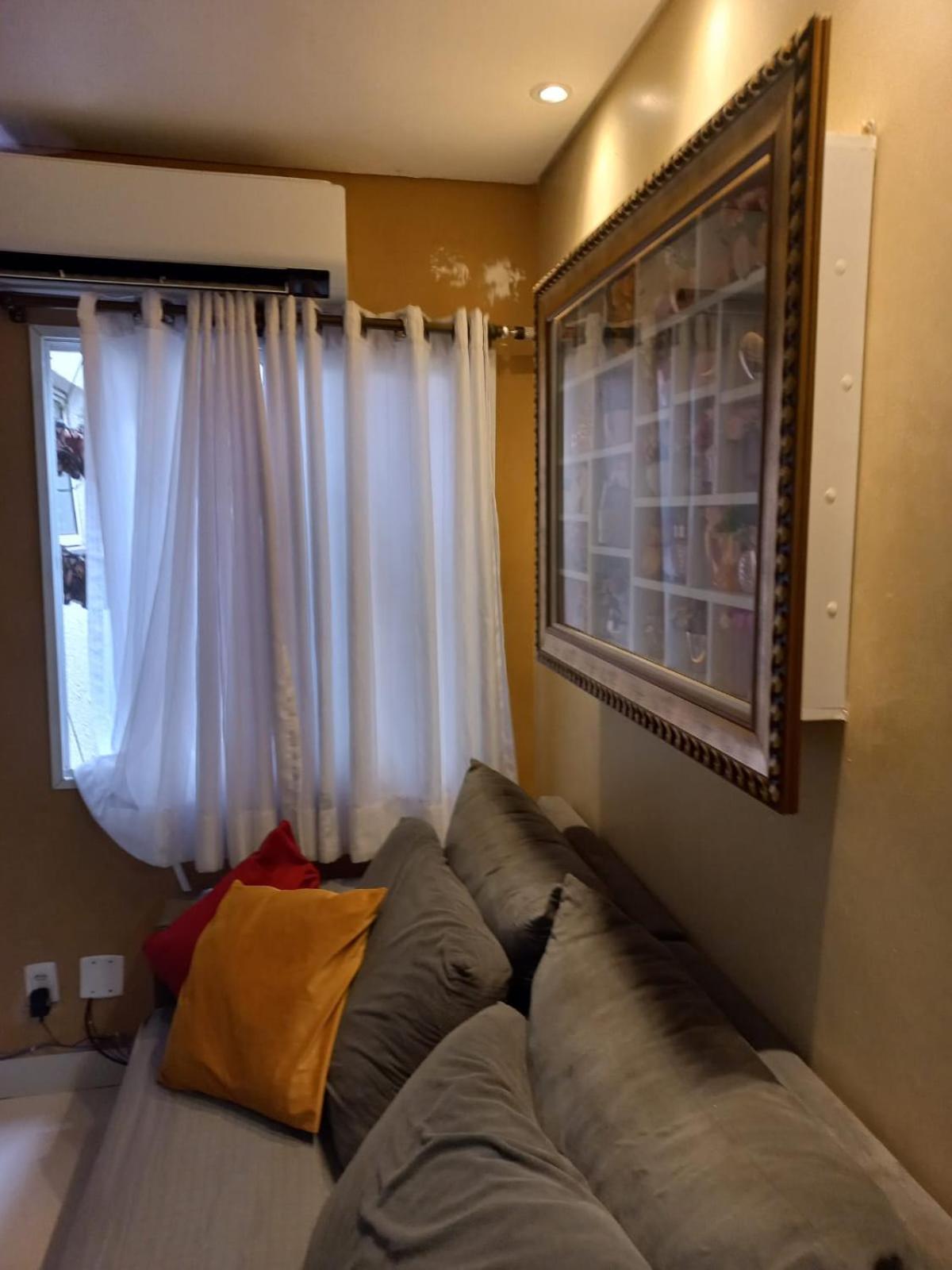 Casa Em *